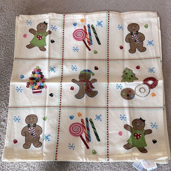St. Nicholas Square Set of 7 Holiday Gingerbread Napkins! - Picture 6 of 8